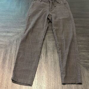 Abercrombie kids Boys Pants - size 9/10